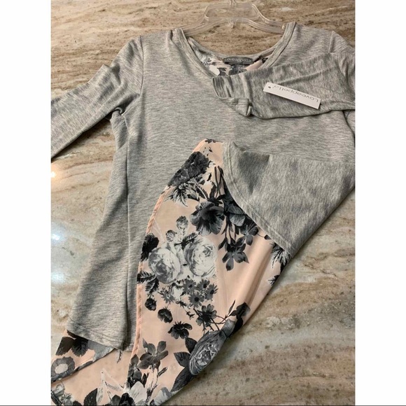 Stitch fix blouse - Picture 3 of 3